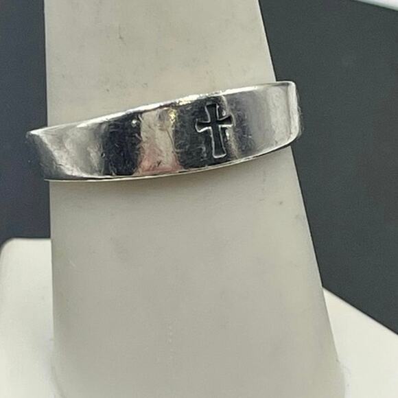 James Avery Sterling Silver Vintage Estate Signed Open Cut Out Cross Ring Sz 9 - Picture 2 of 8